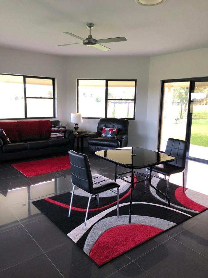 The Glen Appartement Raleigh Buitenkant foto