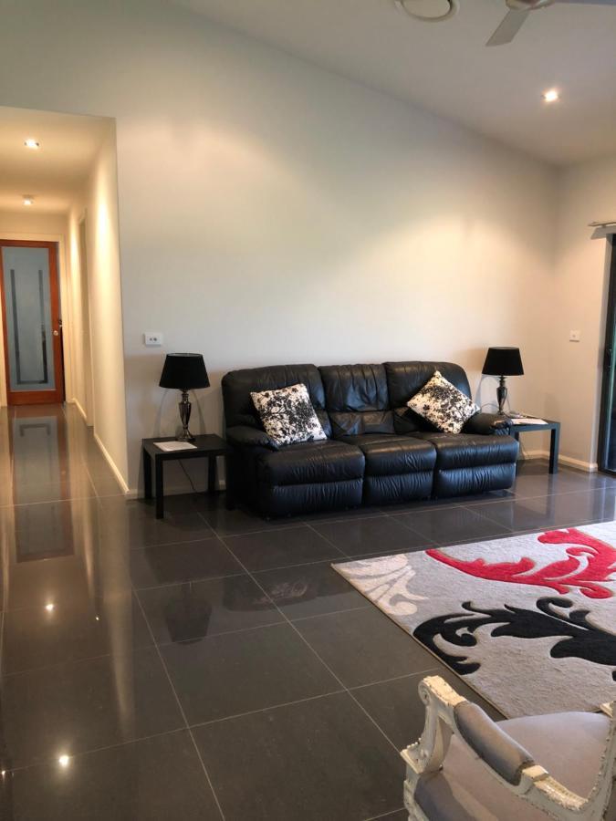 The Glen Appartement Raleigh Buitenkant foto
