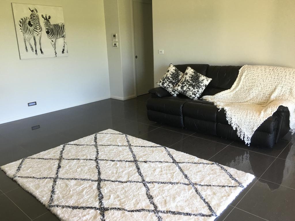 The Glen Appartement Raleigh Buitenkant foto