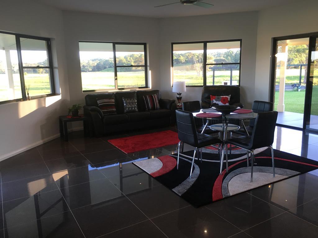 The Glen Appartement Raleigh Buitenkant foto